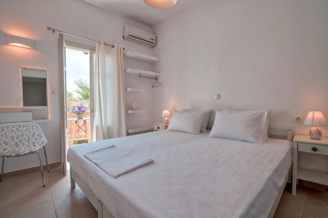 Meltemi Antiparos Hotel Exterior photo